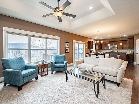 2nd image of 870 Chukar Cir