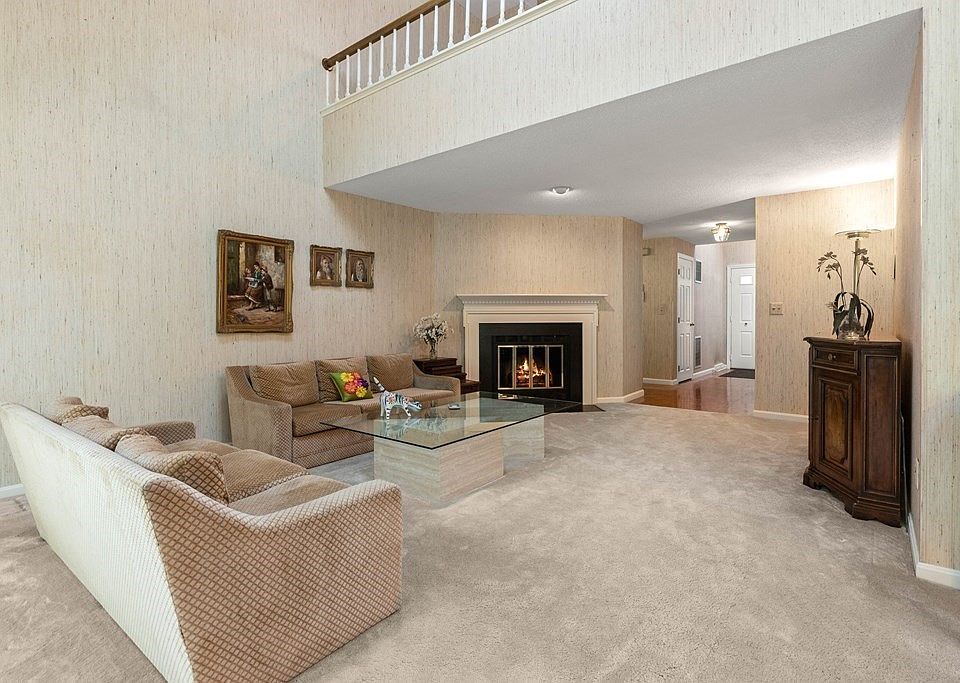 2 Mills Point Middleton MA Zillow