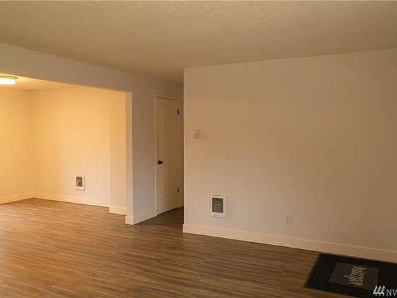 5th image of 12509 140th Street Ct E