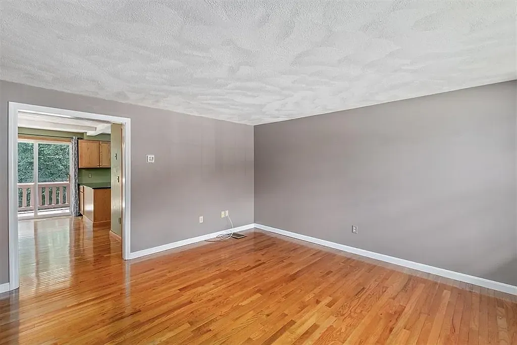 2 bed, 1116 sqft, $2,850 — Photo 4