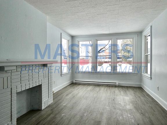 2nd image of 425 Boston Pl