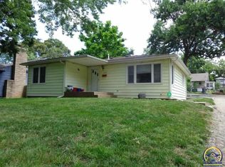 228 NW Knox Ave, Topeka, KS 66606