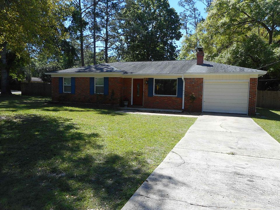 1st image of 2161 Hickory Ln