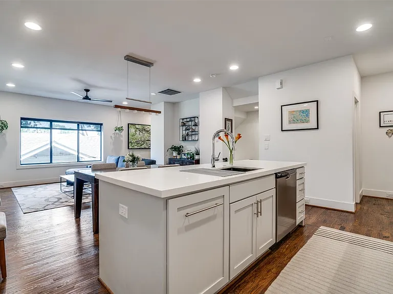 5604 Lindell Ave — Photo 13