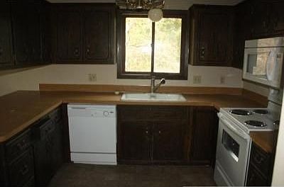 4th image of 7608 Morgan Ave N