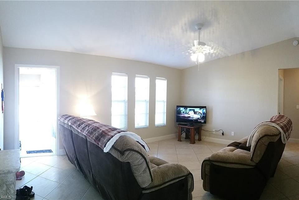 1st image of 4214 SW 9th Pl