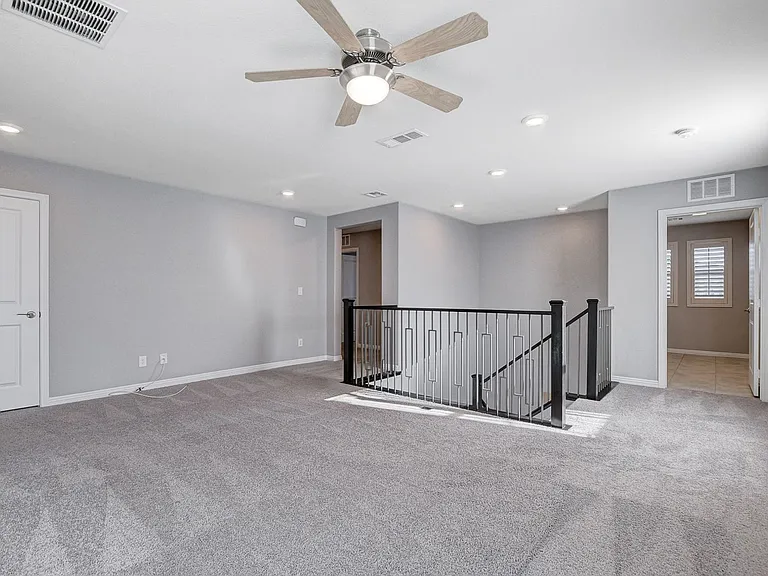 12312 Keyport Ln — Photo 28
