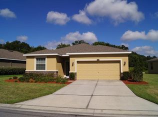 2809 Holly Bluff Ct, Plant City, FL 33566