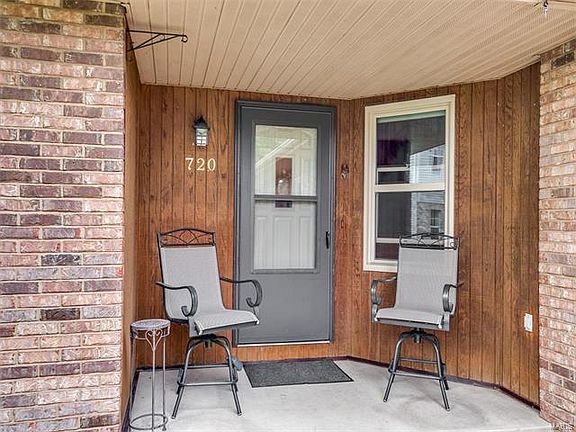 4th image of 720 Glenn Dr