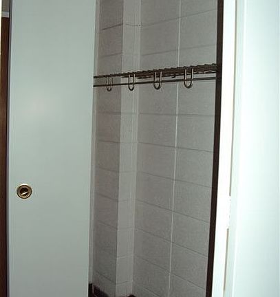 ENTRY CLOSET