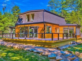 33 Breezy Hill Rd, Accord, NY 12404