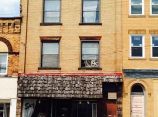 119 S 3rd St, Jeannette, PA 15644
