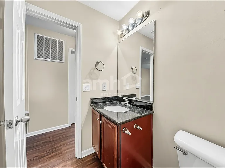 5 Miller Pond Rd — Photo 15