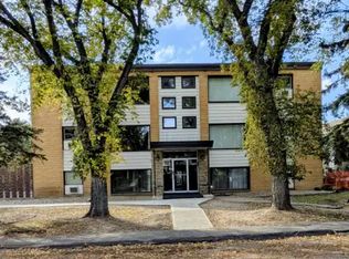 3920 Robinson St #3920, Regina, SK S4S 3C8