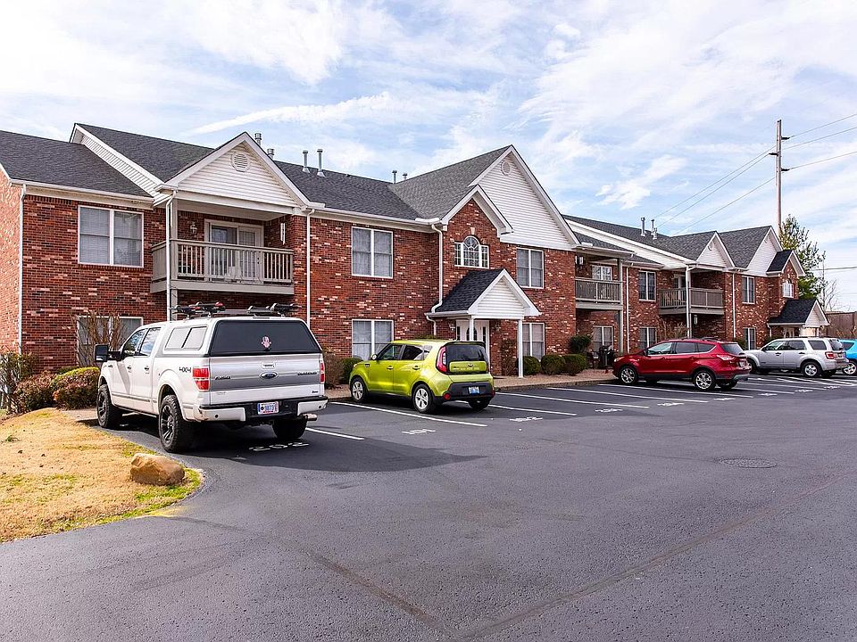 1st image of 1122 Powerhouse Ln Unit 203