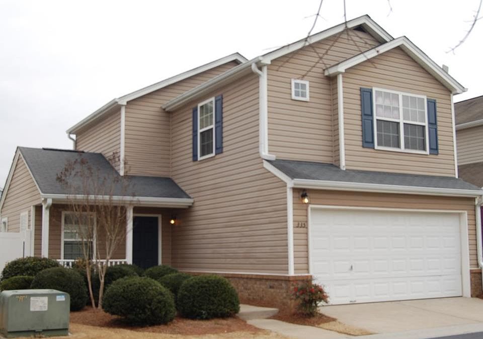 1st image of 335 Hiawassee Dr Unit 2C