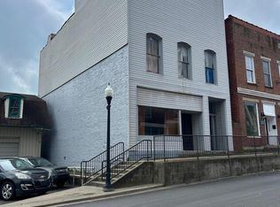 210 Main St, Paris, KY 40361