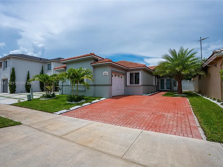 9124 SW 156th Ct — Photo 2