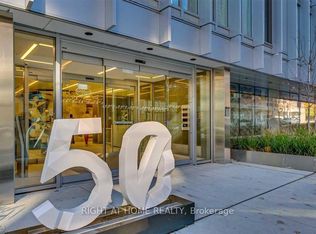 50 McCaul St #1011, Toronto, ON M5T 0B6