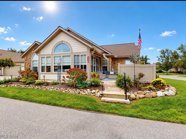 634 Crossings Cir, Tallmadge, OH 44278