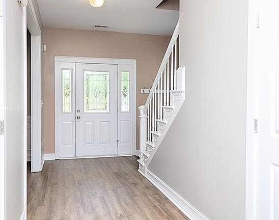 5th image of 8702 Castle Cliff Dr