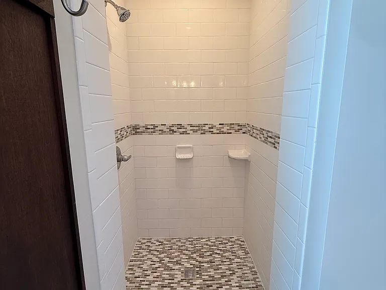 City Club Apartments — Photo 15