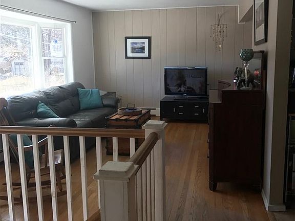 2nd image of 1 Highland Ave