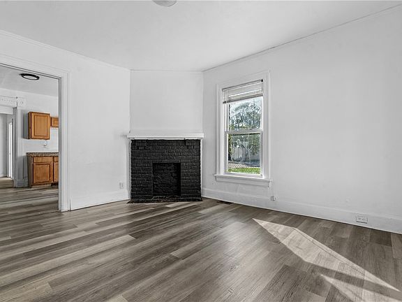 4th image of 1502-1508 Chapel St
