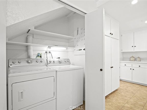 5th image of 63 Cresta Verde Dr