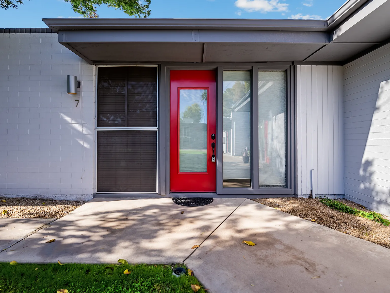 1 bed, 650 sqft, $1,700 — Photo 3