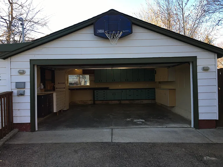1237 Main St — Photo 31
