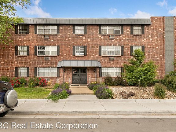 3rd image of 5599 S Windermere St #8607391