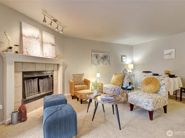 1126 N 198th Street #B-302, Shoreline, WA 98133