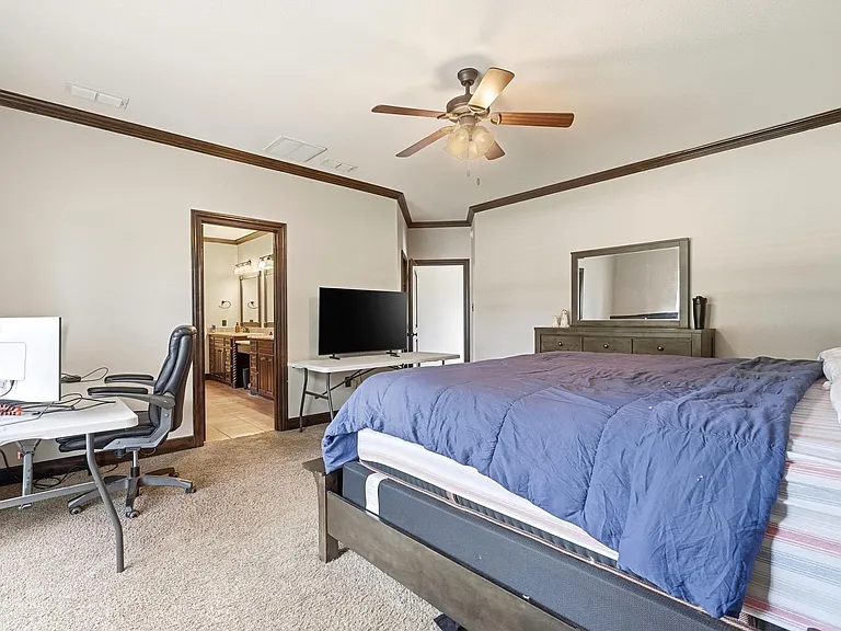 133 Prairie Creek Way — Photo 37