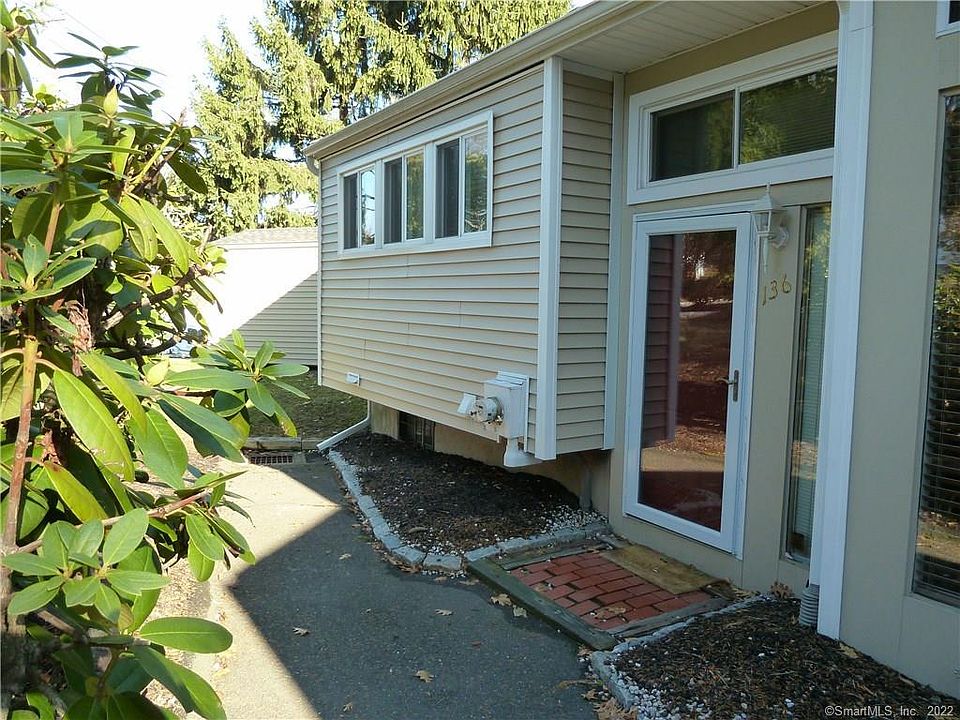 1st image of 136 Shepards Knoll Drive #136