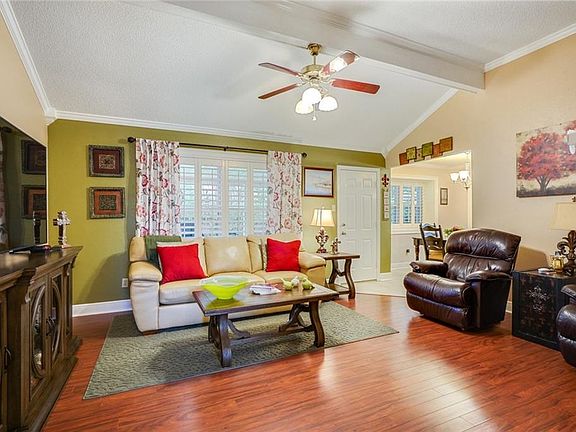 5th image of 2636 Acorn St