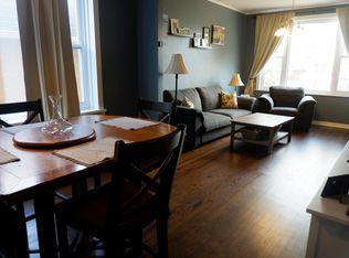 5110 W Byron St #1, Chicago, IL 60641