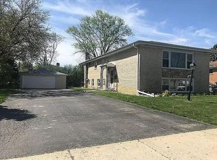 671 56th Pl #2, Clarendon Hills, IL 60514