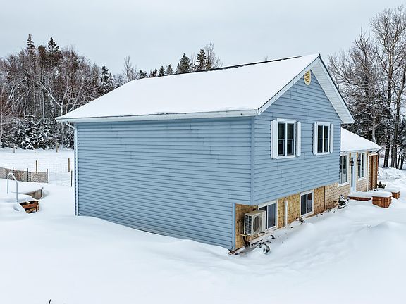 3rd image of 127 Peters Rd