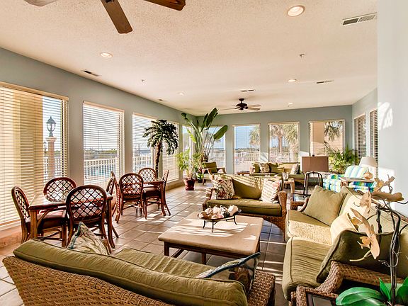 5th image of 100 Olde Towne Yacht Club Road #610