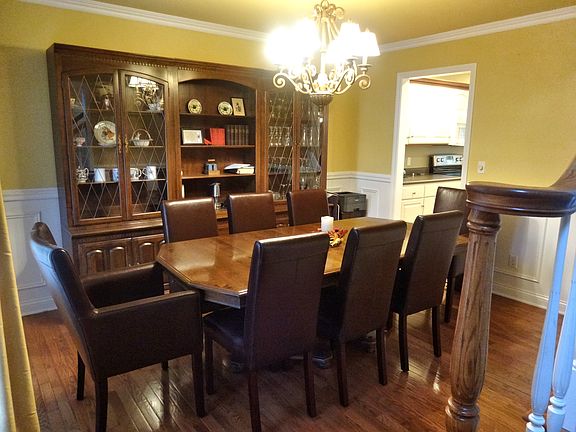 4th image of 768 Ravinia Dr E