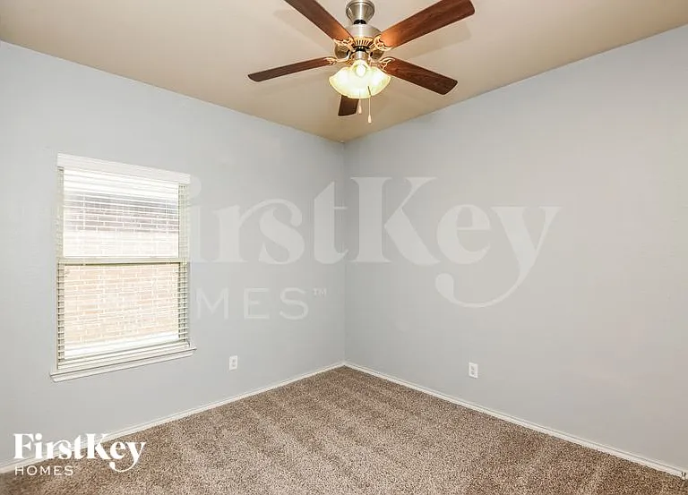 13152 Palancar Dr — Photo 13