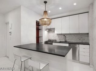 460 W 23rd St, Manhattan, NY 10011