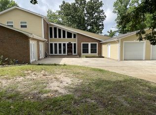 117 Oak St, Leesville, LA 71446