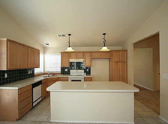 5th image of 19722 E 38th Pl S