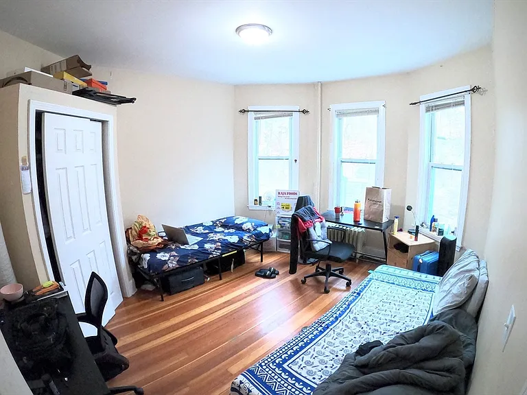 90 Fisher Ave #2 — Photo 7