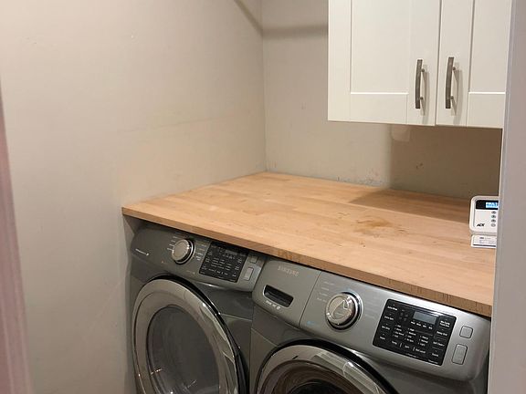 3rd image of 3607 S Hesperides St