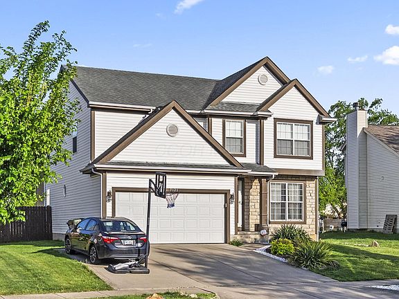 3rd image of 7121 Bennell Dr