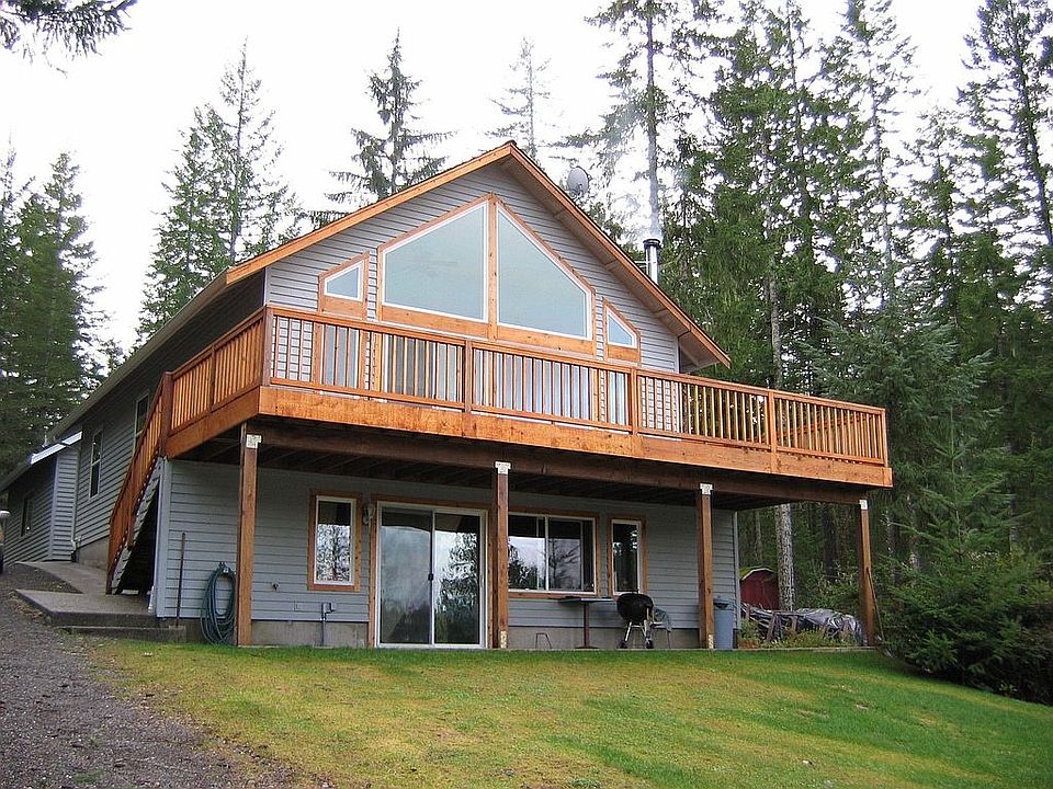 2nd image of 241 NE Mountain View Dr