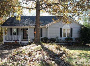 2812 Brittany Dr, Clayton, NC 27520